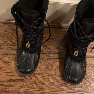 Rain/snow boots black with faux fur